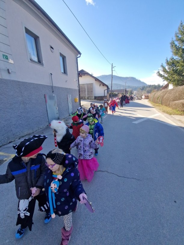 PUSTNA POVORKA NA STRANICAH