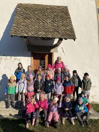 CICI PANINCI RAZISKUJEJO GOZDNE POTI